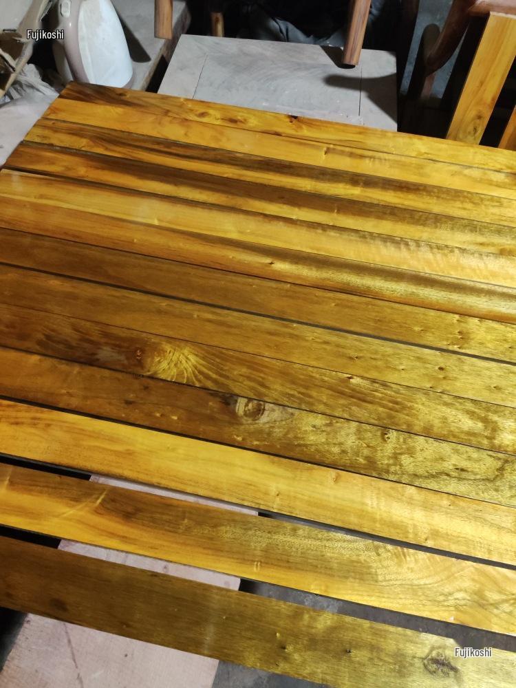 Golden Silk Nanmu Deity Statue: Wealth Display Wood Carving Coffin