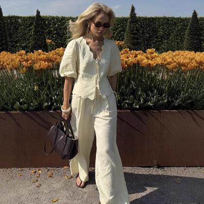 Europejski i Amerykański Damski Zestaw Koszuli z Bufiastymi Rękawami i Spodni Casual na Wczesną Wiosnę 2025