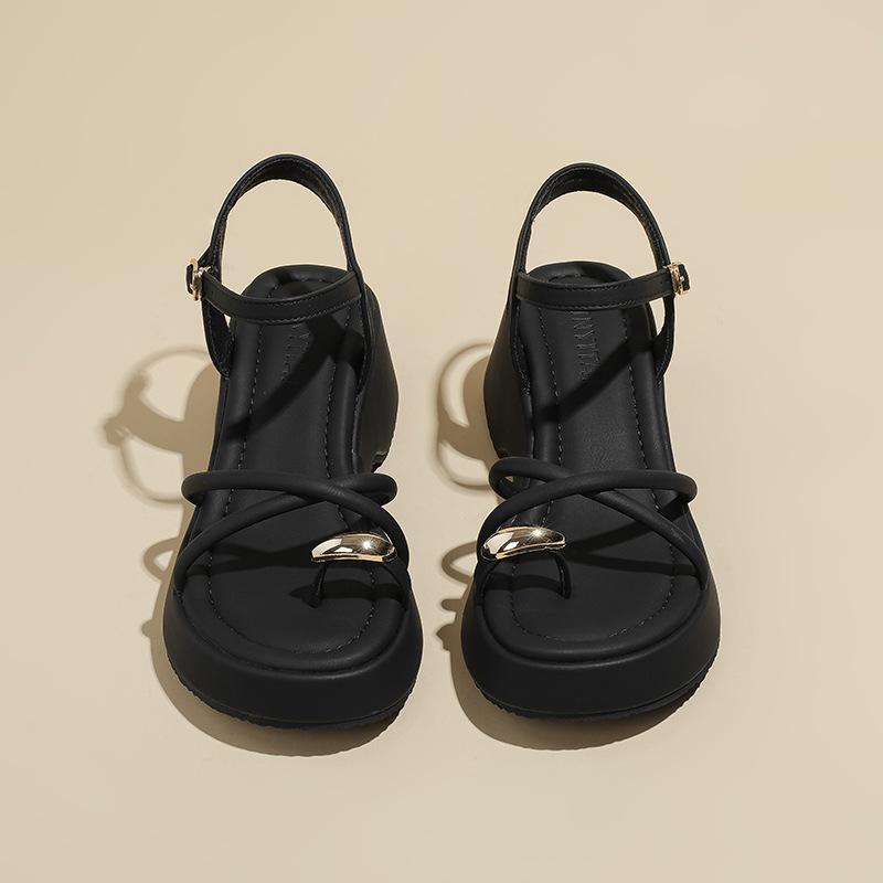 Summer new platform sandals women's toe straps Roman shoes wear fashion slippers one-word buckle beach shoes women