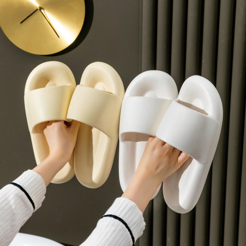 Unisex Non-Slip Korean Style Slippers for Indoor and Outdoor Use – Durable, Solid Color Footwear for Men and Women.