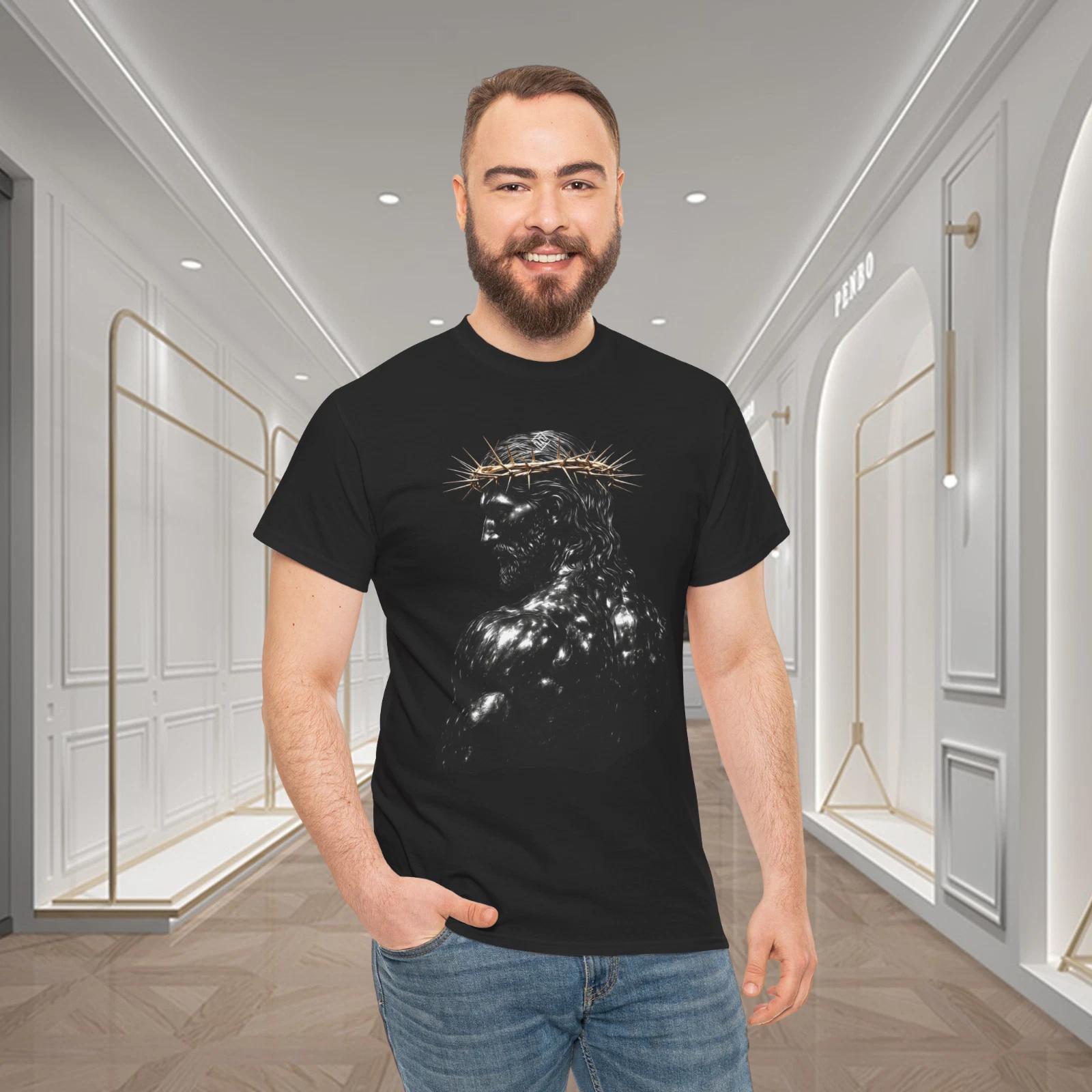 Dark Crowned Statue Gothic Chiaroscuro Graphic T-Shirt S