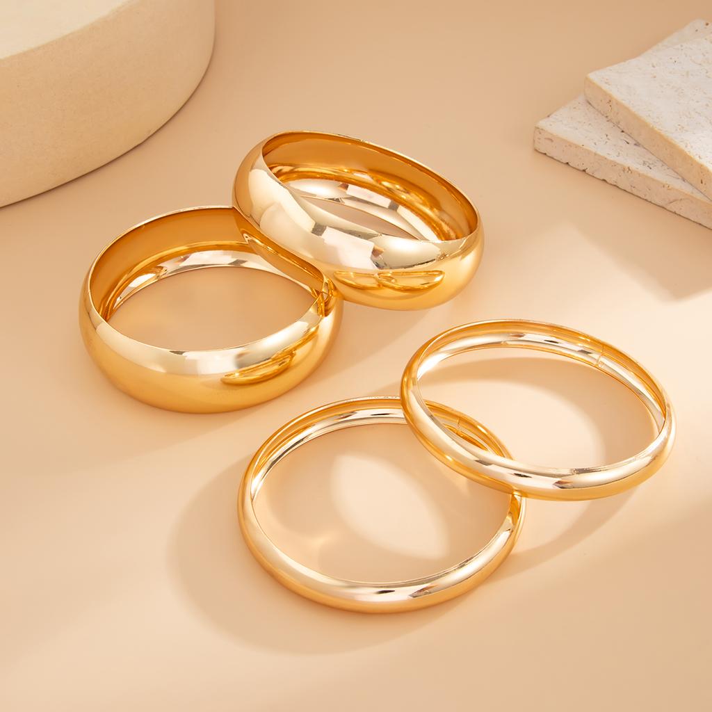 Salircon 4Pcs/set Vintage Simple Round Chunky Bangles Women Punk Hip Hop Gold Color Geometric Wide Bangles Bracelet Jewelry Gift