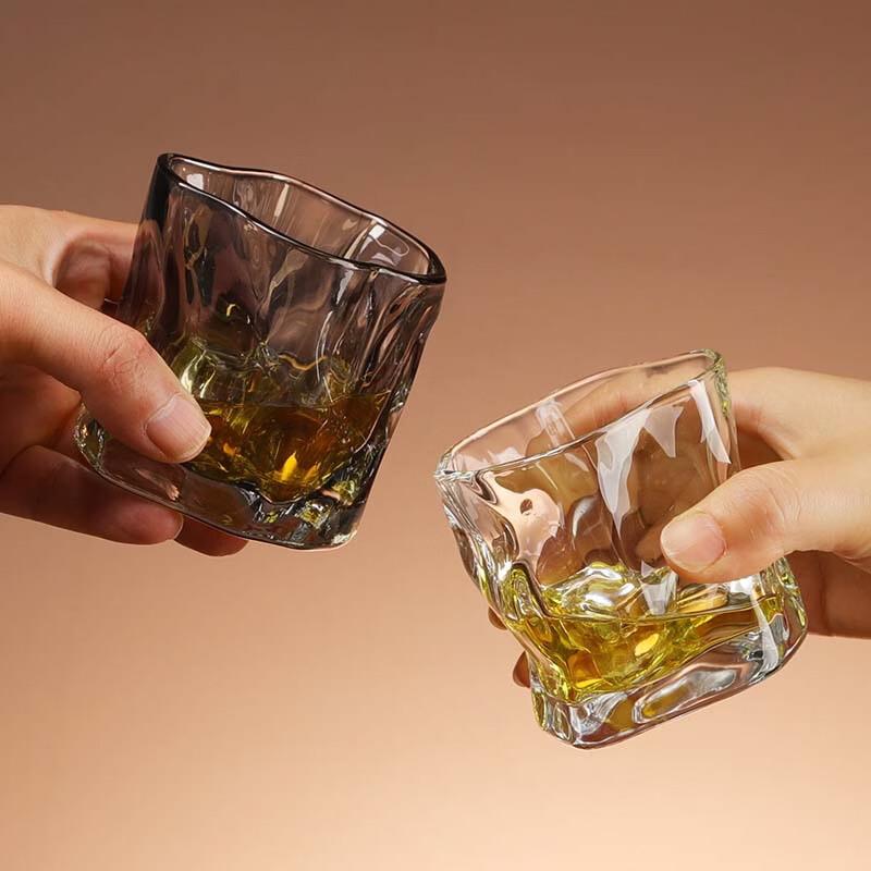 OLOEY Irregular Twist Glass Tumbler