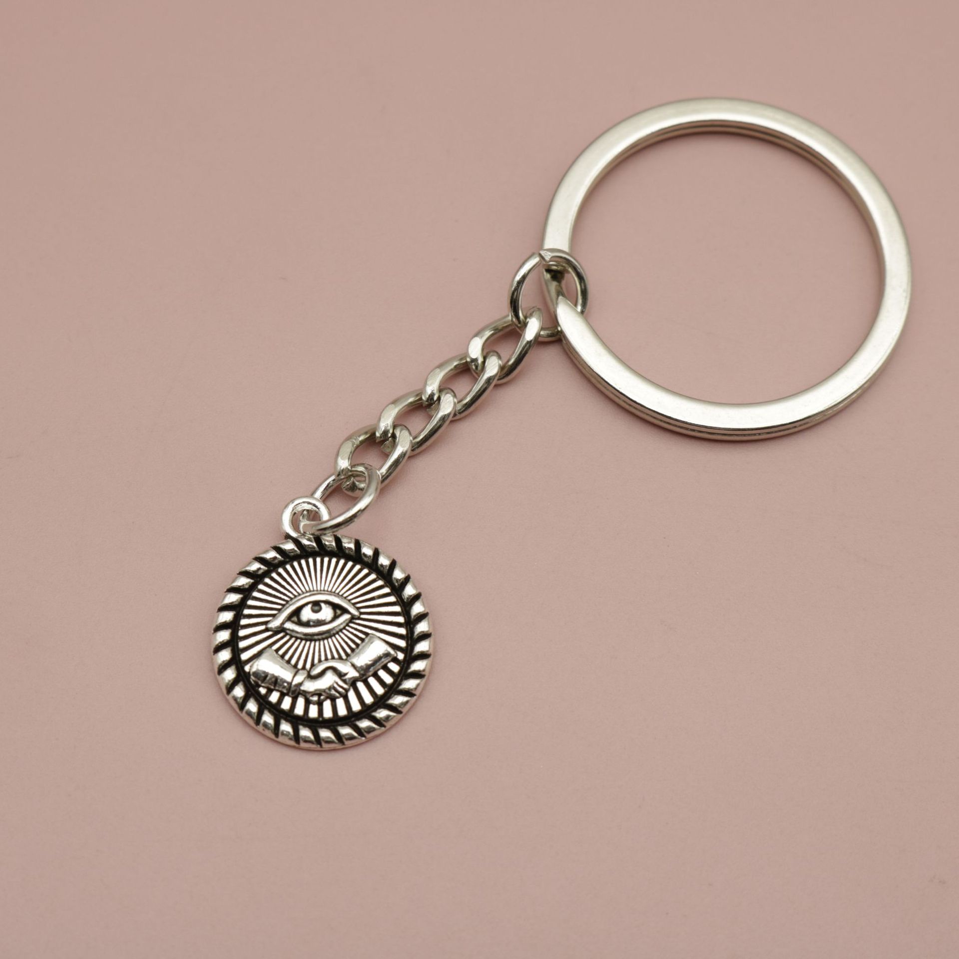 

Популярные ювелирные изделия, простой кулон-брелок с рукопожатием в виде глаз one size