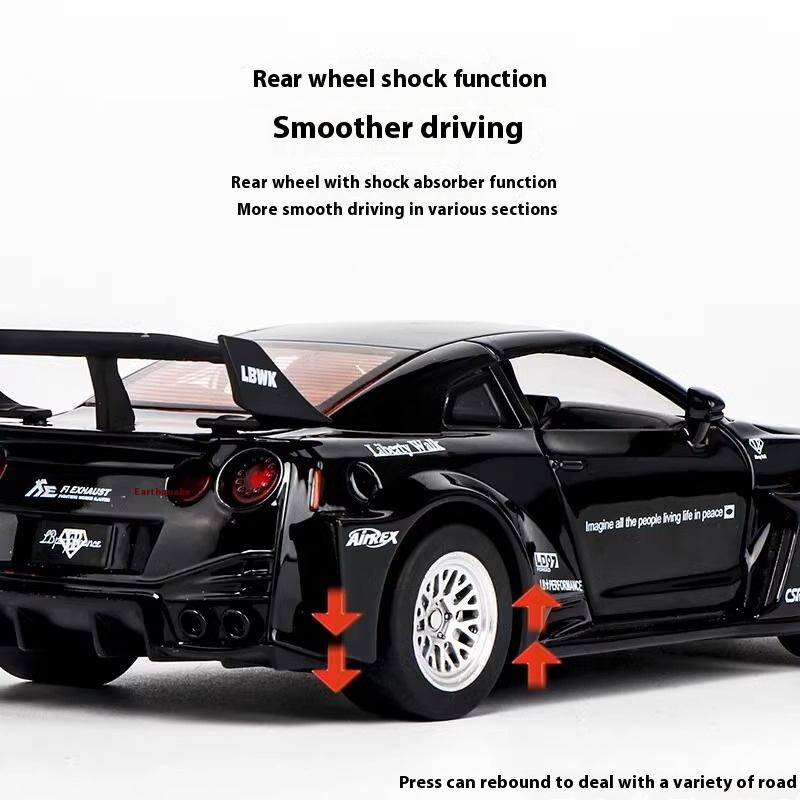1/32 Scale Skyline Nissan GTR-CSR2 Alloy Sports Car Diecast Metal Model Sound & Light Toy Collect Display Ornament Gift for Boys