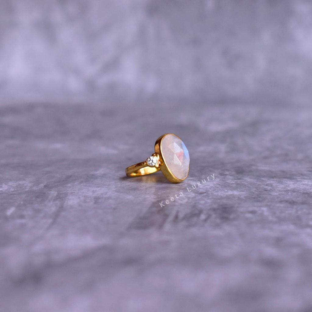 Natural Moonstone Rose Cut Ovalish Ring 14k Gold Ring for Women Faceted Moonstone Handmade Fashion Ring Healing Crystals Unique Jewelry