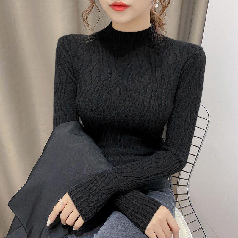 Semi-high-neck Sweater Solid-color Pullover and Fitted Knitted Sweater Are Worn Inside