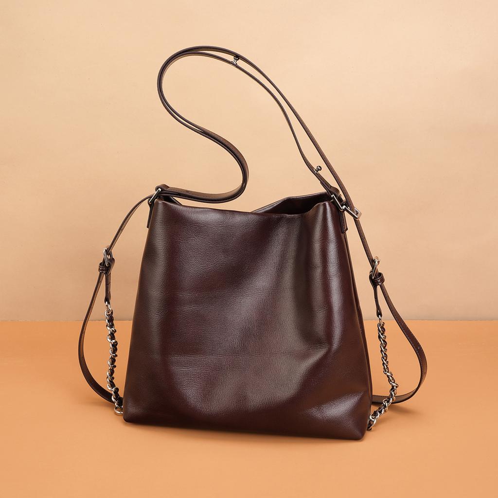 2025 new niche design large-capacity tote women's bag fashionable versatile commuter underarm bag single shoulder messenger bag bag