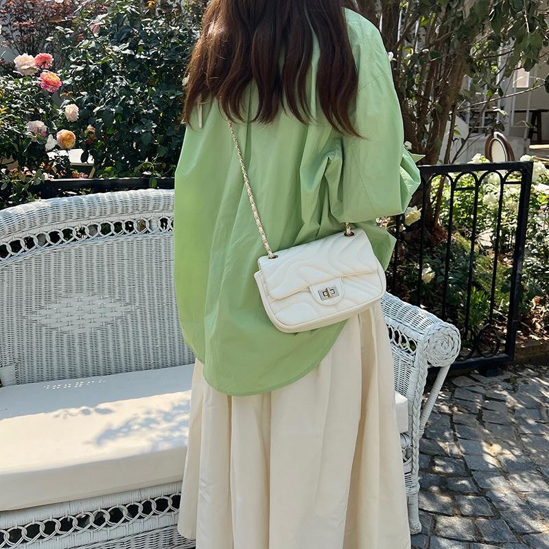 Spring and summer popular new chain bag exquisite texture small bag women's fashion versatile messenger bag