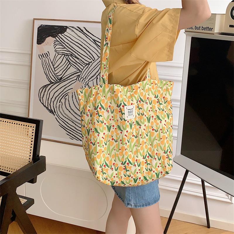 1 Gentle Tulip Cotton Bag Shoulder Canvas Bag Women's Book Bag Daily Matching Backpack Shopping Bag