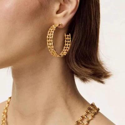 Blogger Style C-Shaped Large Hollow Square Woven Earrings - European & American Niche Exaggerated Ear Jewelry for Women