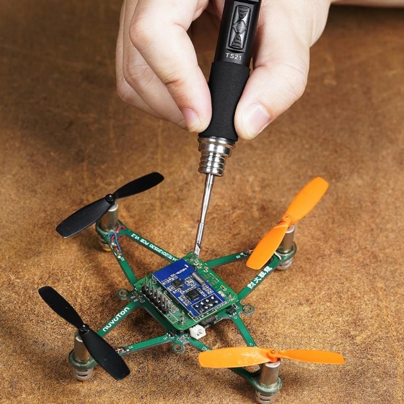 Elektronik Mühendisleri ve Hobi Amaçlı Kullanıcılar İçin Optimize Edilmiş, Evrensel Uç Uyumluluğuna Sahip Çok Amaçlı Havya Aracı