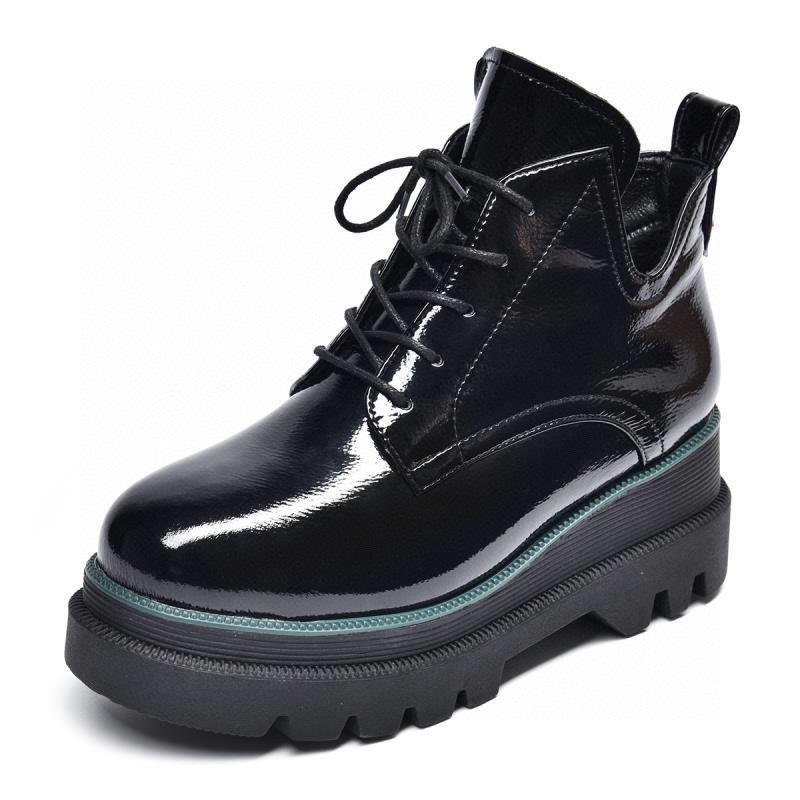 Platform shoes women's 2025 autumn and winter new black cow patent leather foreign style muffin heel casual deep mouth women's boots short boots