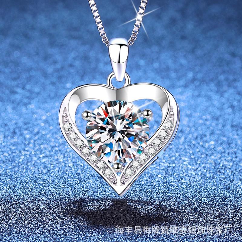 Heart Pendant Necklace 1-3CT Moissanite Chain Valentines Day Jewelry Women