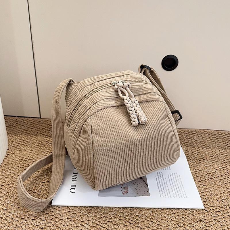 

Corduroy shell bag women s autumn and winter new casual versatile shoulder bag fashion out versatile messenger bag cloth bag хакі