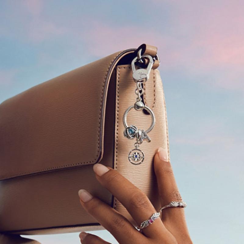 Pandora Aqua Blue Eternity Circle Charm 790065c09