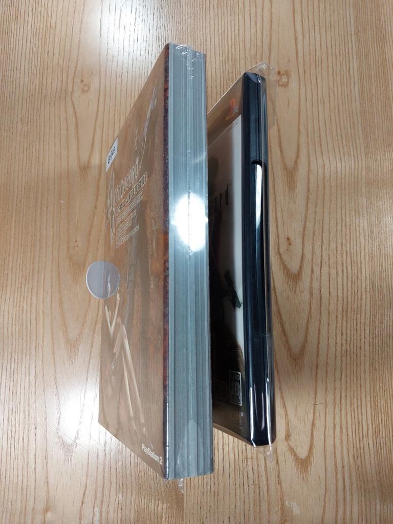 [USED] Tested/BundleResident Evil 4 (Biohazard 4) Japanese Ver. PS2 W/ Official Complete Guide Book