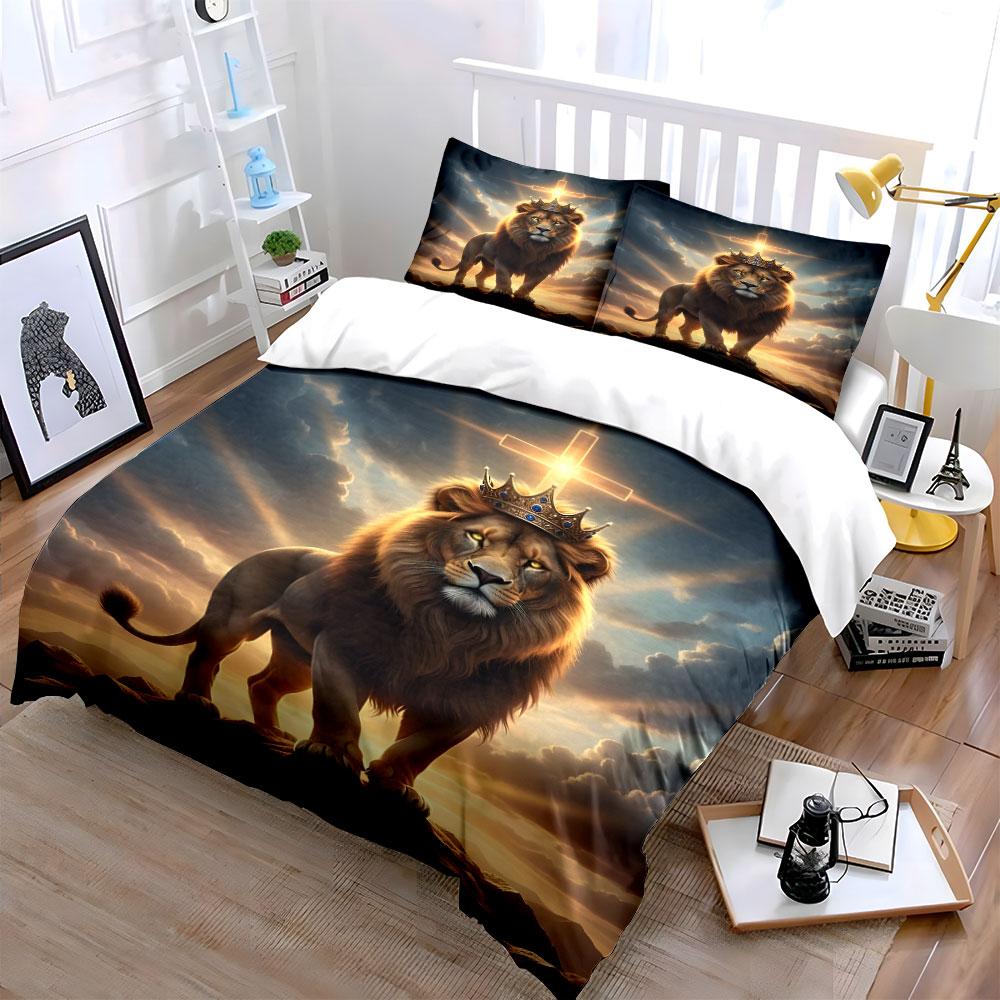 Majestic Lion with Crown Bedding Duvet Cover Set Duvet Cover Pillowcases (1*Duvet Cover 2*Pillowcases, Without Duvet Insert)