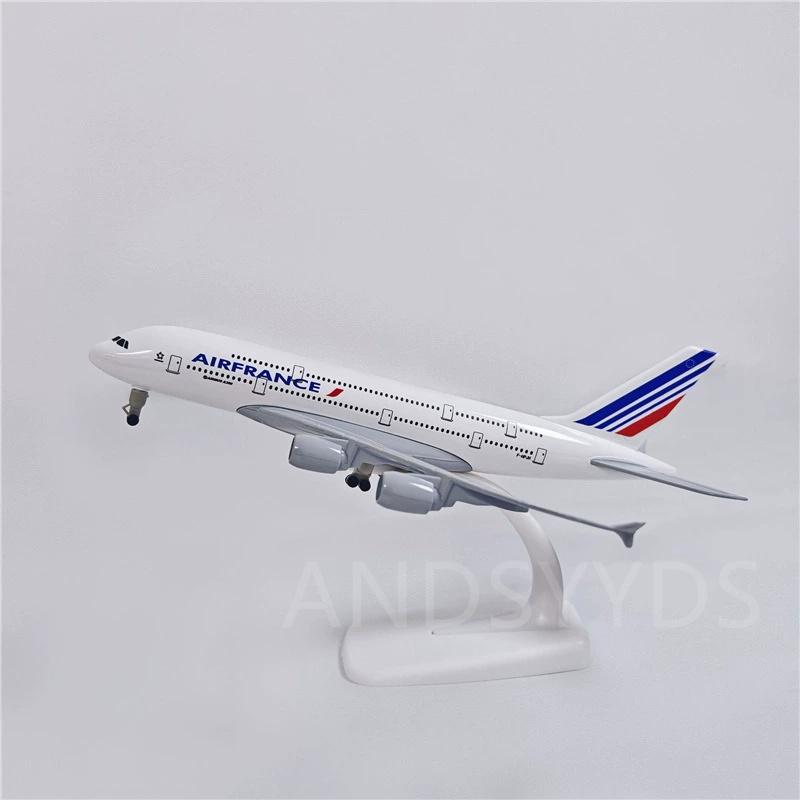 Room Decor 20cm A380 Miniature Plane Metal 1/400 Scale Air France Airlines Aircraft Alloy Model Diecast Aviation Collectible
