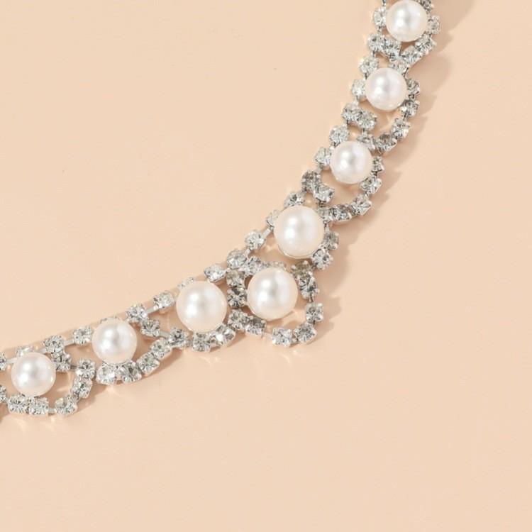 BLINGBAY Women's Pendant Necklace with Diamond Hollow Pearl Necklace Shining Fashion Clavicle Chain Light Luxury High-end Necklace Girl Birthday Gift