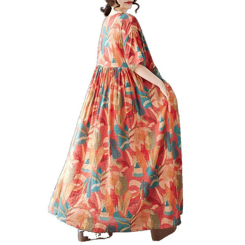 Sommer neues einfaches böhmisches langes Kleid gefettetes und vergrößertes kurzärmeliges Rundhals-Druckkleid Damenbekleidung