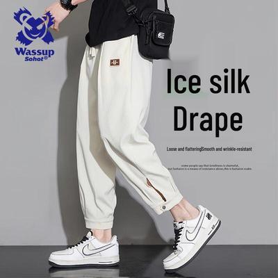 Partea de jos – Pantaloni de trening și colanți