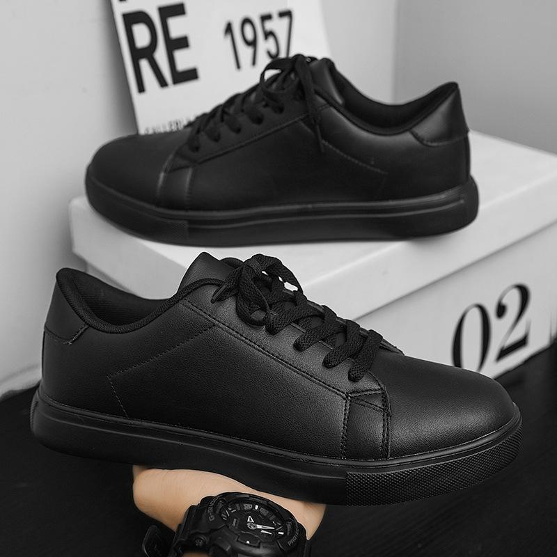 Summer new men's fashion board shoes versatile casual men's large size soft leather shoes