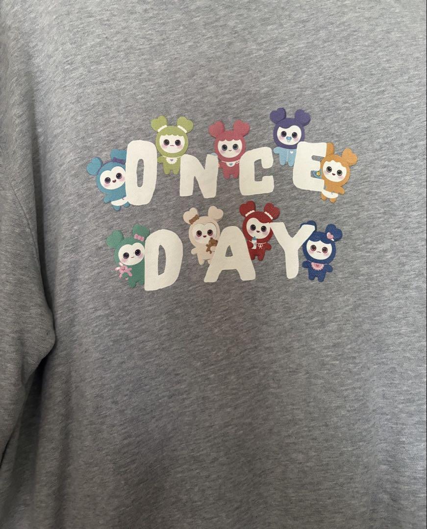 

[Б/У] Худи TWICE ONCEDAY 2022