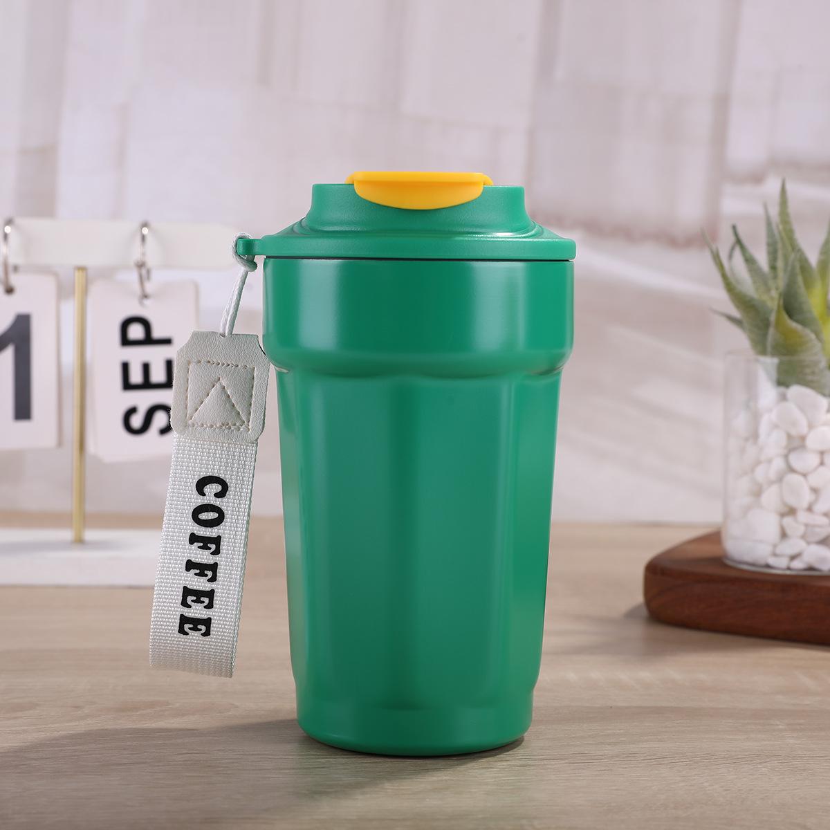 

Простая восьмиугольная чашка 316 Нержавеющая сталь Термос Кружка Высокая ценность Портативная Прямое питье Кофейная чашка Портативная автомобильная кружка 480ml зелёный