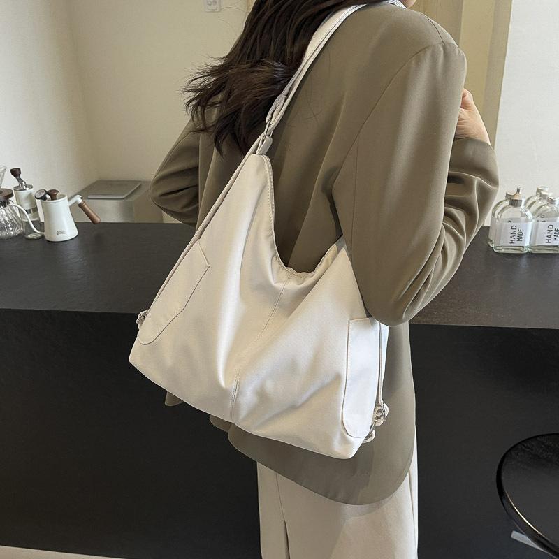 Einfarbige Tragetasche Damen-Schultertasche Große Kapazität Reise-Rucksack Umhängetasche
