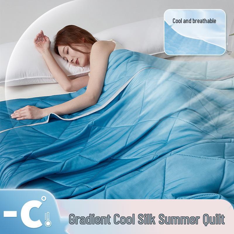 2026 Silk Gradient Summer Quilt: Cool Series for Air Conditioned Comfort 100x150cm (0.5kg)