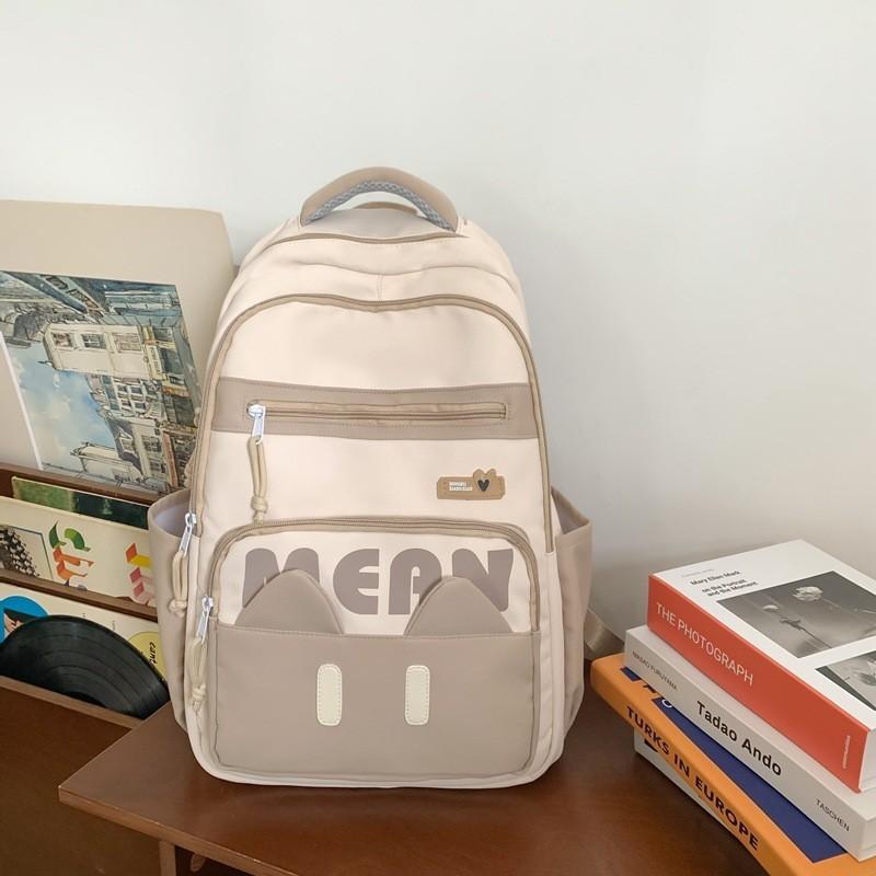 Versatile Large Capacity Korean Style Backpack Lightweight Waterproof Commuter Bag For School And Travel