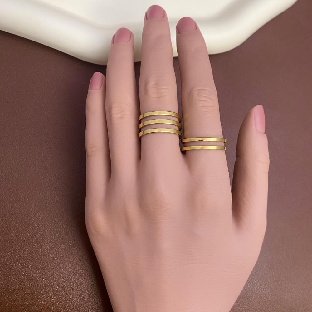 European and American Style Adjustable Gold-Plated Titanium Steel Ring for Women