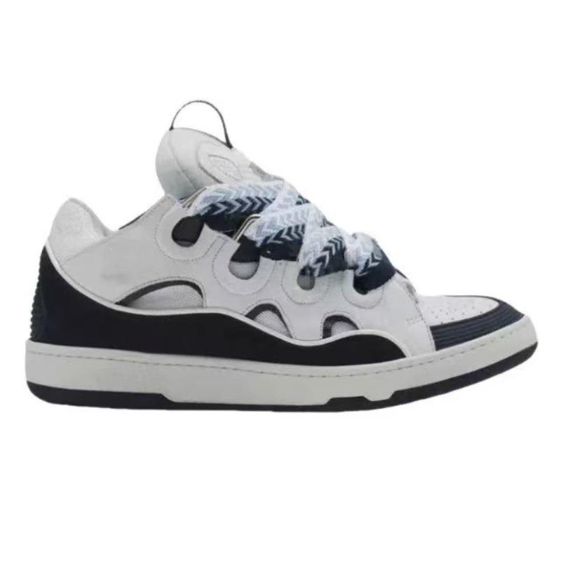 Shoes women's new casual versatile couple skateboard shoes shoes bread breathable and light