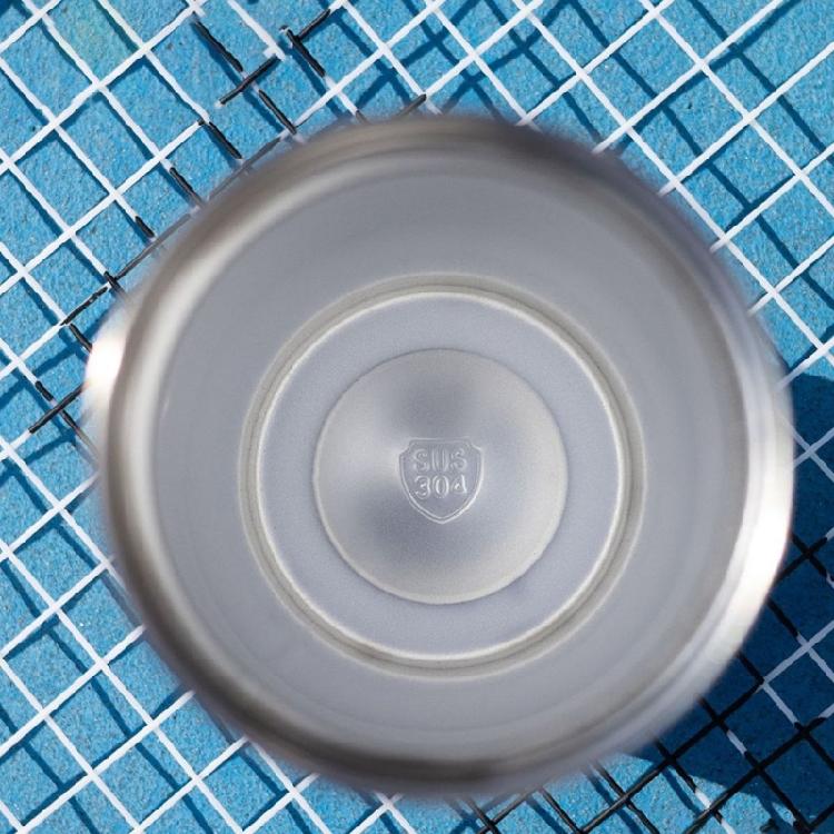 800Ml Nonrust Steel Vacuum Water Bottle With Leak Proof Seal And Ergonomic Handle For Travel Hydrations