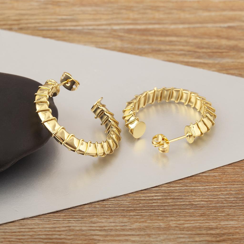 Nidin New Retro Creative Big Circle Hoop Earrings For Women  Female 4 Styles Irregular Geometric Ear Jewelry Wedding Party Gifts