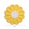 1 Pcs Daisy Shape Silicone Coaster Kitchen Table Heat Resistant Anti-scalding Mat Cup Tableware Placemat Table Decoration