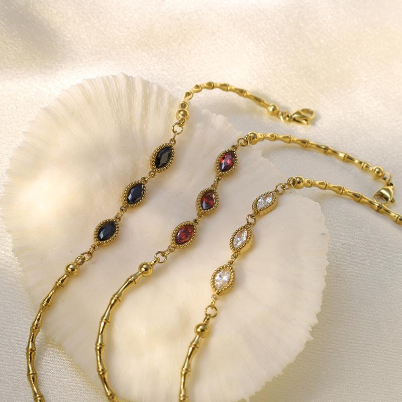 Beliebtes Edelstahl-Armband mit High-End-Gefühl, besetzt mit Diamant-Zirkonia im Rosenschliff, personalisierbarer vielseitiger Schmuck