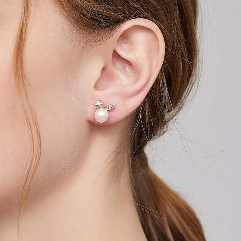 Japan and Korea Cute Long-eared Rabbit Stud Earrings, Lady Imitation Pearl Luster Jewelry