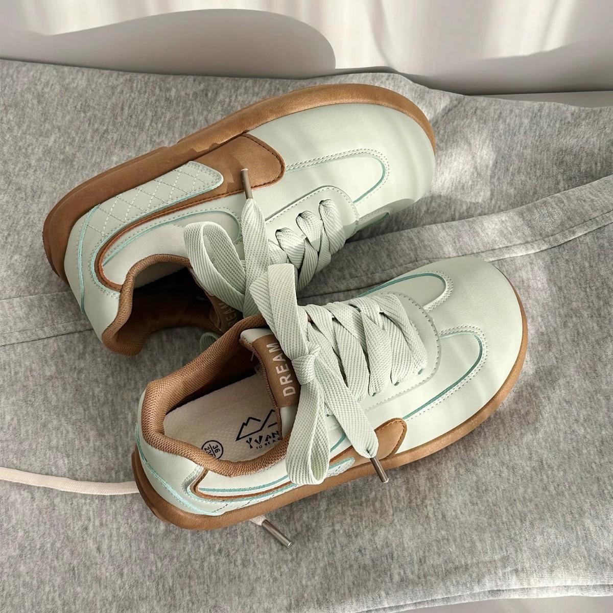 

Новая женская обувь Четыре сезона Модная Склейка Классическая Ретро Студенческая Повседневная Дышащая Спортивная Обувь для Тренировок Добродетели Форрест Гамп Сяобай Кеды 40