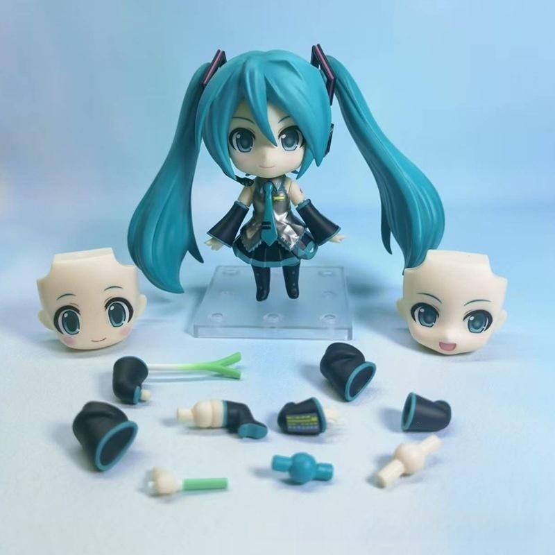 Nendoroid Hatsune Miku Princess Fufu 3