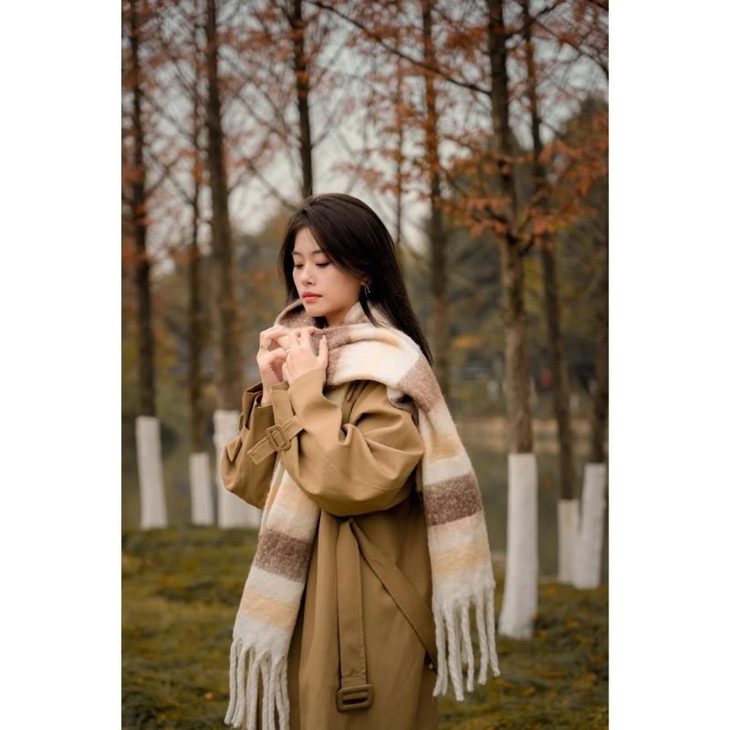 Rainbow Scarf Female Winter Shawl Couple Colorful Plaid Warm and Thickened Ins Fashion Cute Girl Student Versatile