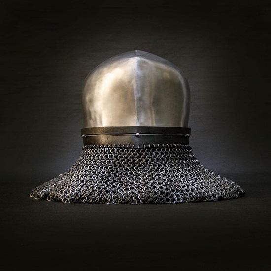 Medieval Pigface Bascinet Helmet with Aventail  Knight Hounskull Helmet