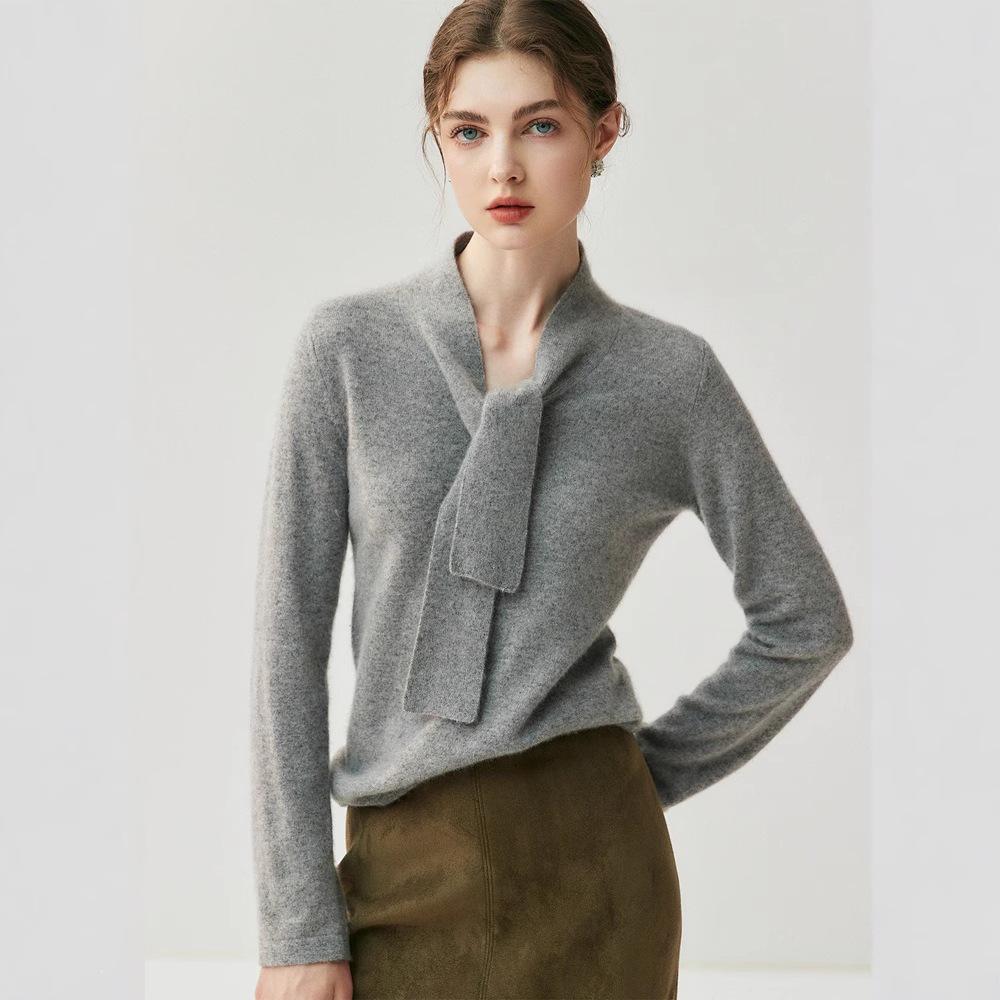 60% Cashmere V-neck Ribbon Knit Top for Women - Loose & Slimming Fit