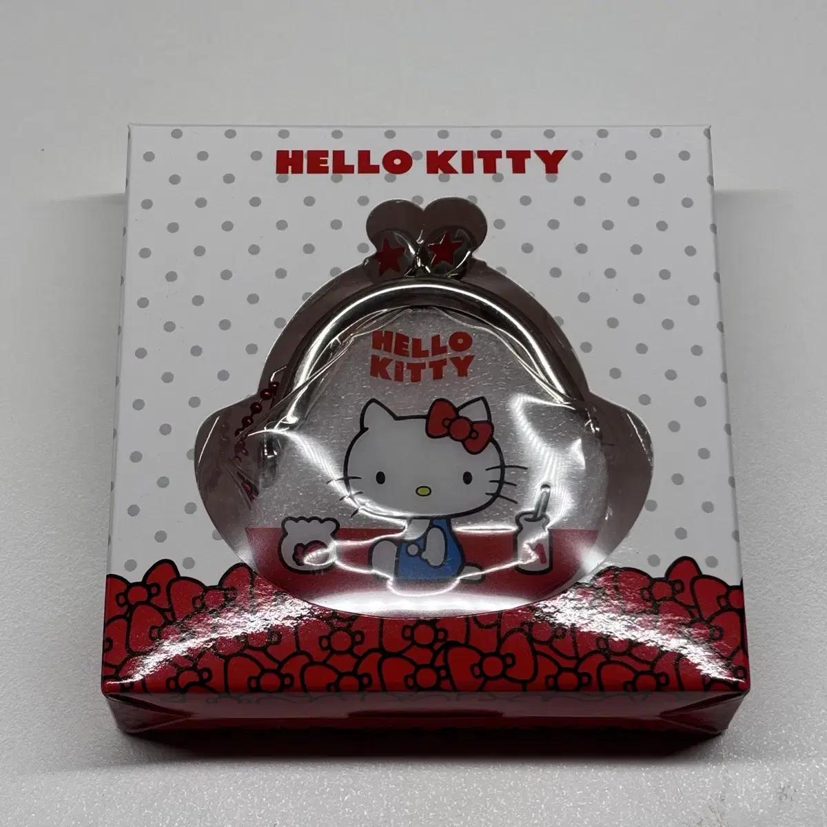 

Кошелек для монет Hello Kitty в честь 50-летия