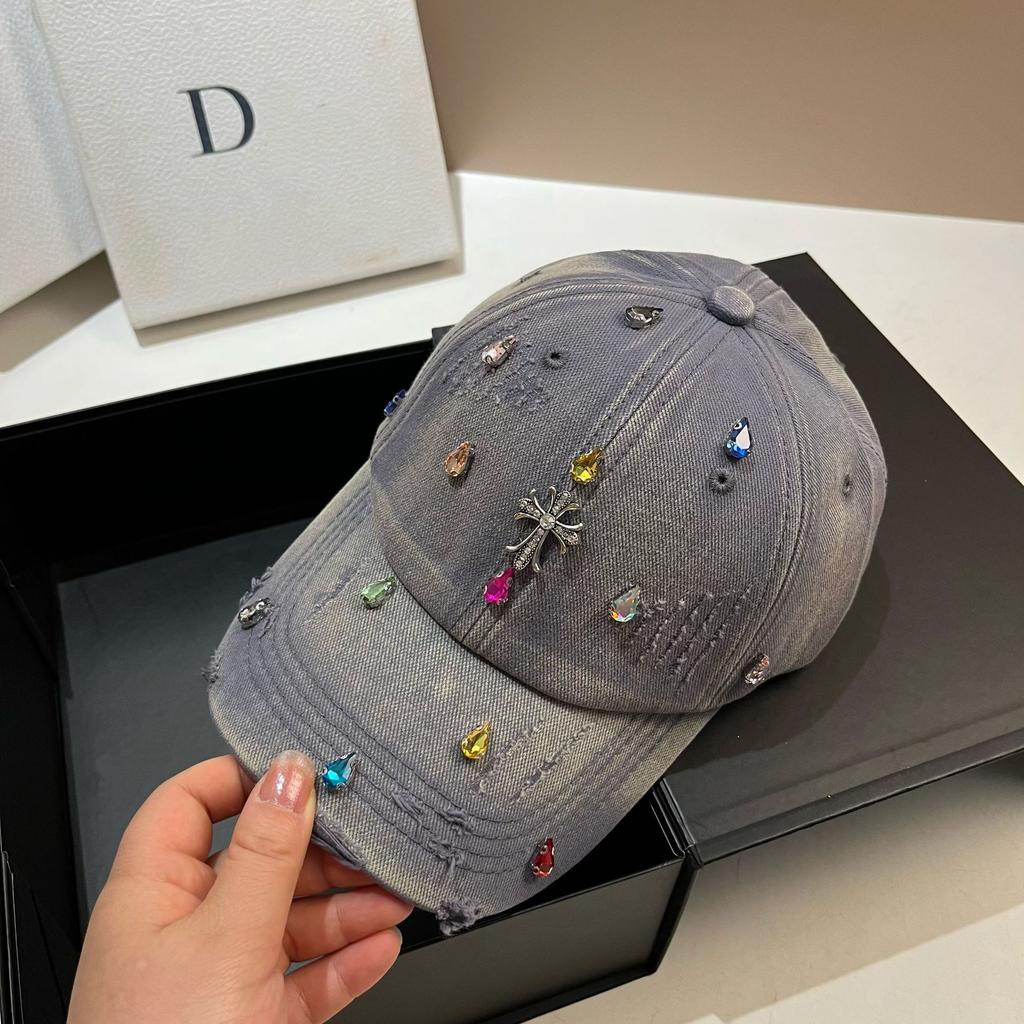 Heavy Industry Light Luxury Color Rhinestone Min Baseball Cap, Personalized Niche Hole Washed Sports Cap