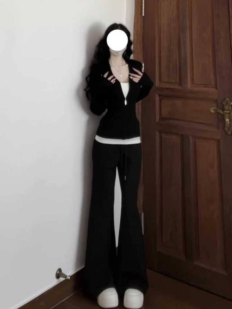 Korean Style Colorblock Two-Piece Zipper T-Shirt for Women - Slimming Spring/Autumn Top with Modern Design