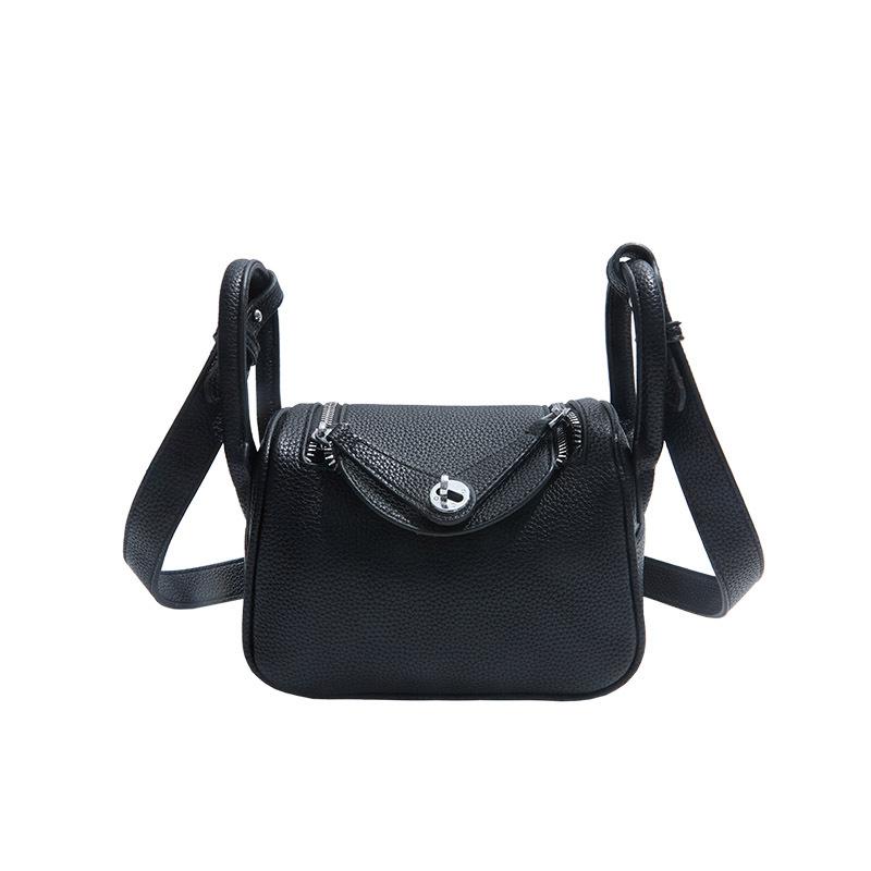 Fashion texture handbag bag women's summer simple casual pillow bag commuter shoulder messenger bag