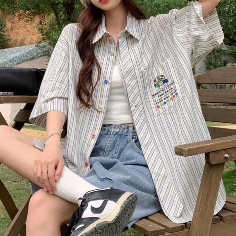 Kravata ve stylu vysoké školy Pruhovaná dámská košile Volná Všestranná Ležérní Košile s krátkým rukávem Americký Retro Jednořadá Tílka