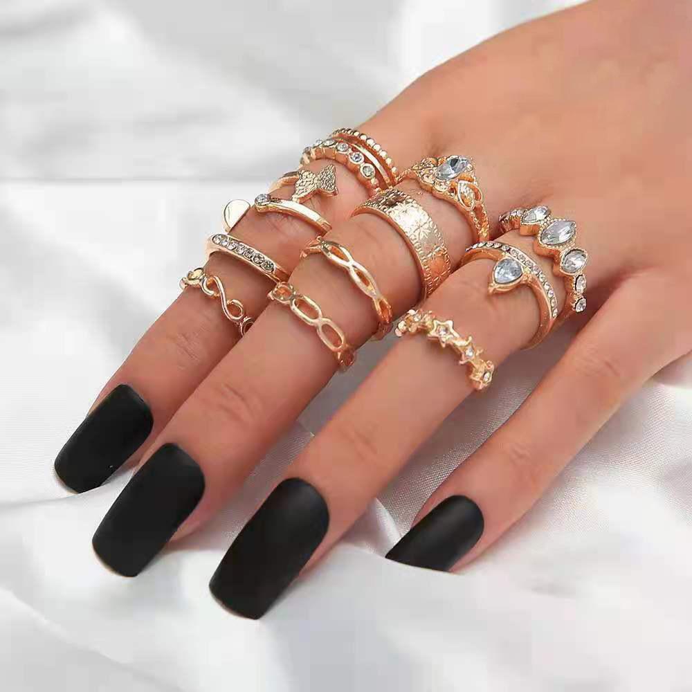 European and American jewelry, butterfly nail ring, diamond petal star gold 11-piece ring set